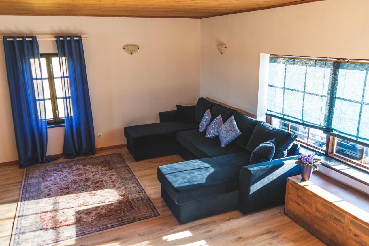 Tiiupesa Guest House Hellamaa  エクステリア 写真
