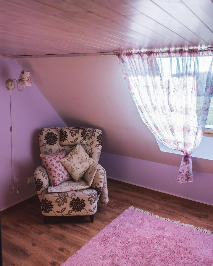 Tiiupesa Guest House Hellamaa  エクステリア 写真
