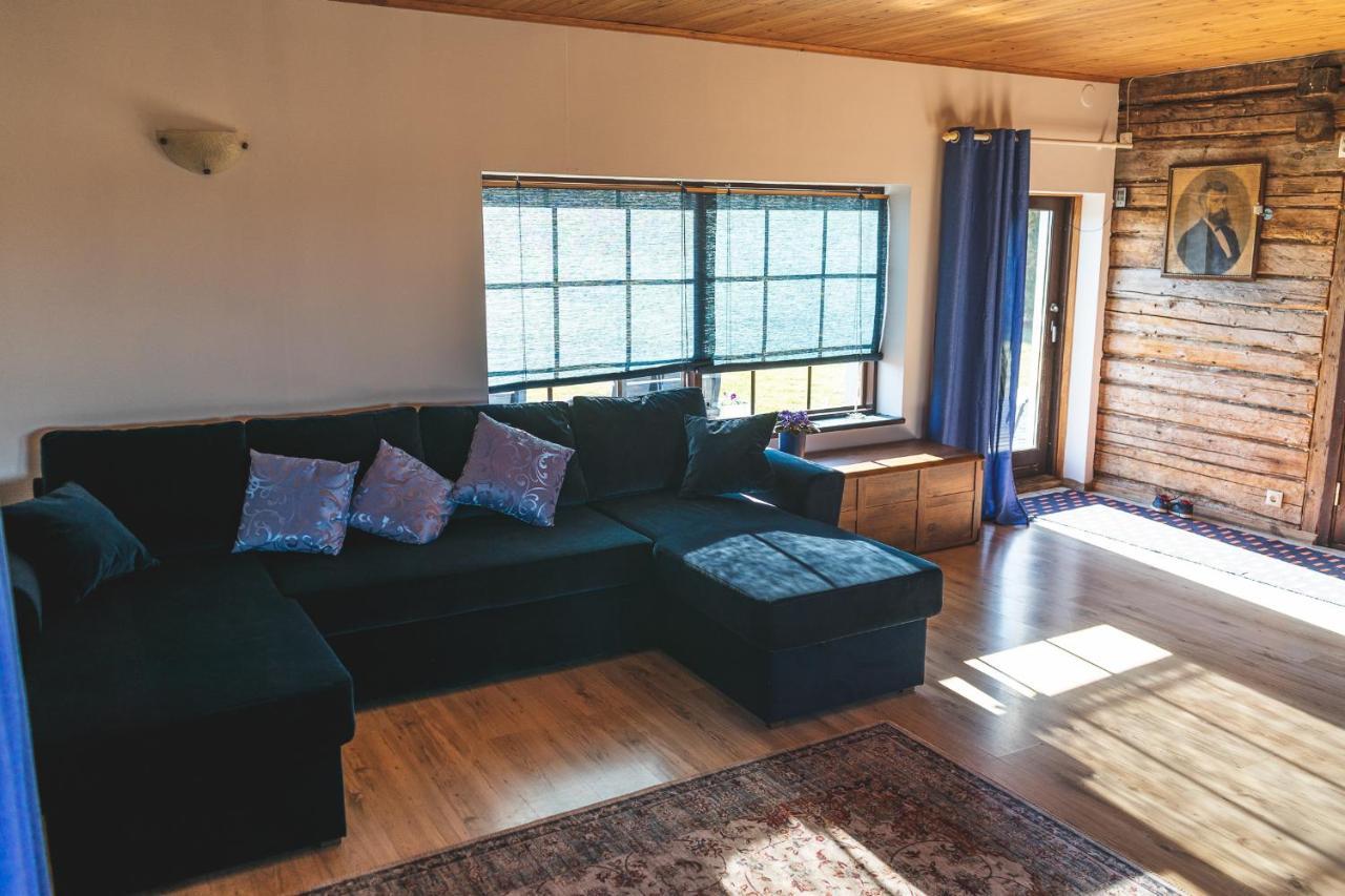 Tiiupesa Guest House Hellamaa  エクステリア 写真