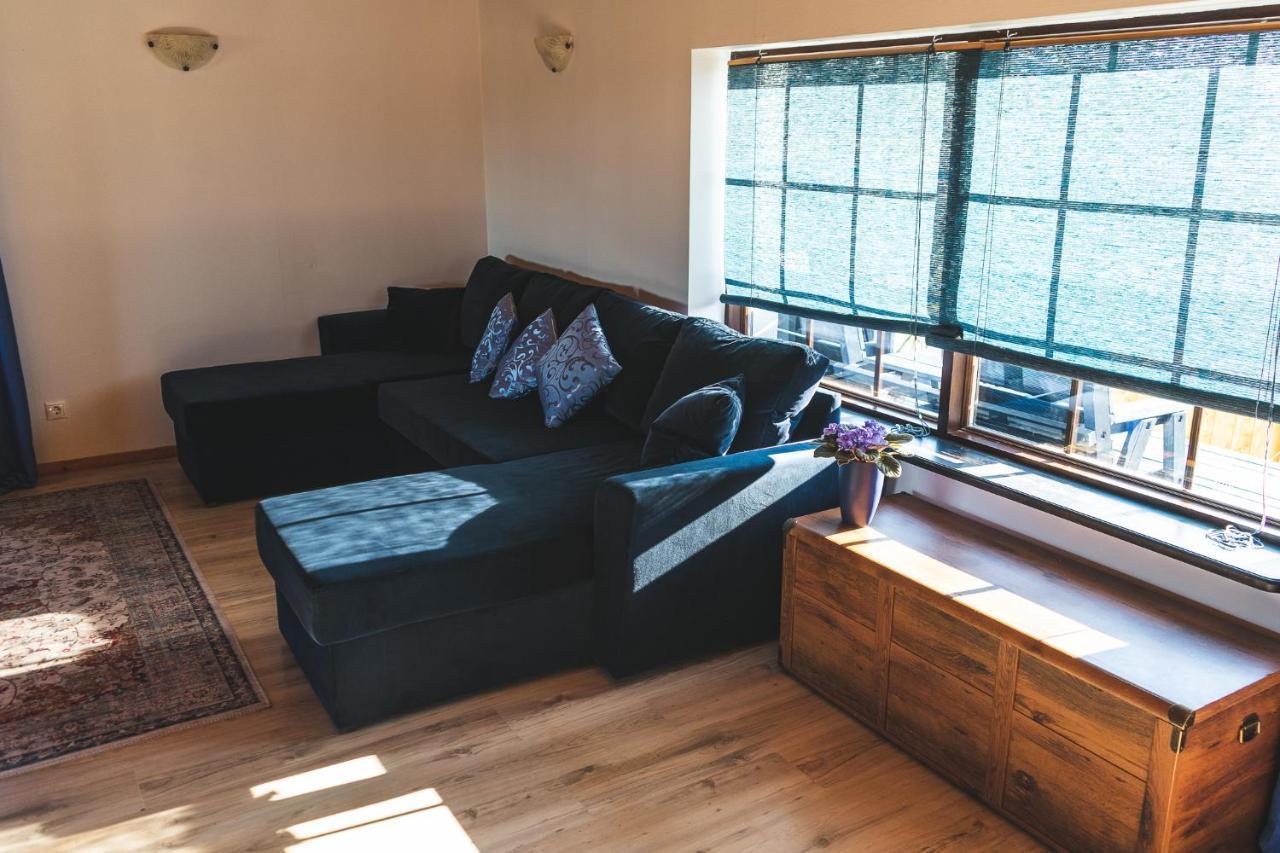 Tiiupesa Guest House Hellamaa  エクステリア 写真